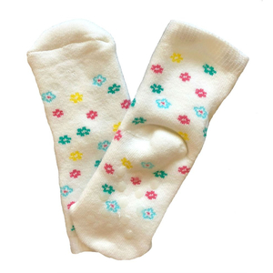 Шкарпетки махрові молочного кольору з квіточками